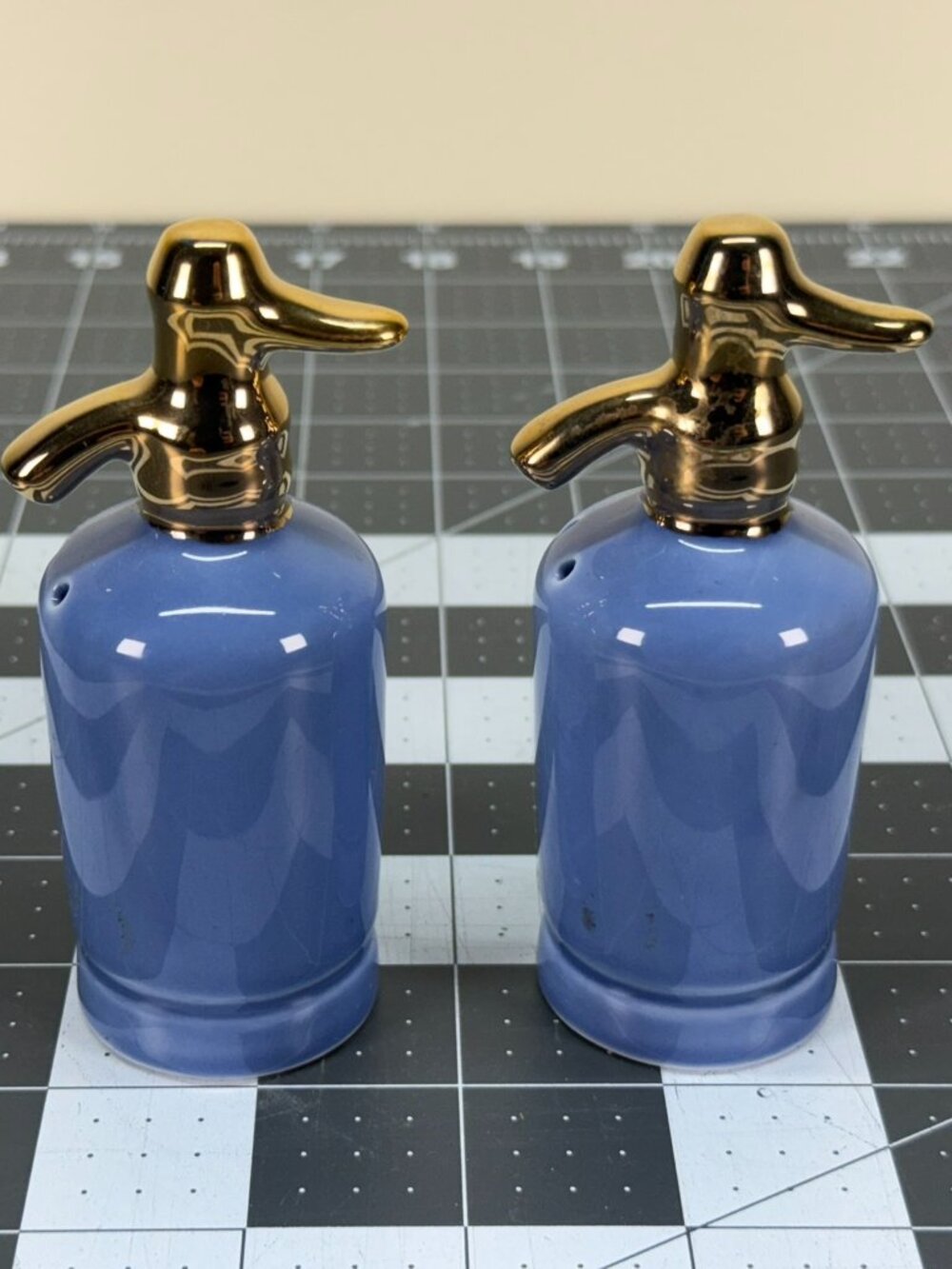 Vintage 1981 Sarsaparilla Deco Designs Blue Seltzer Soda Bottle Shaker Set